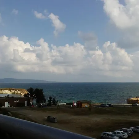 Prt Rainbow Affittacamere