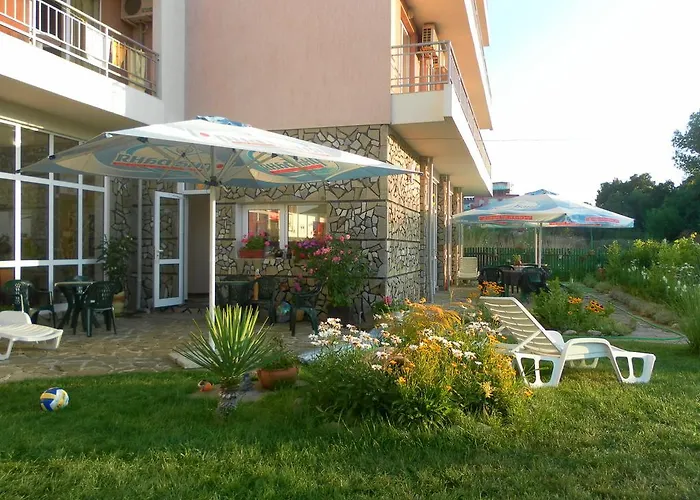 Prt Rainbow Casa de hóspedes 2*