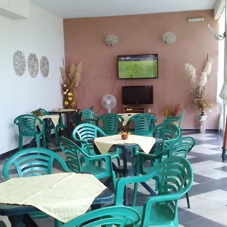 ゲストハウス Prt Rainbow