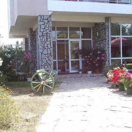 Guest house Prt Rainbow 2*