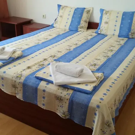 Prt Rainbow Guest house 2*